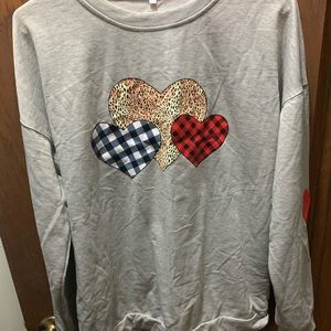 XL heart sweatshirt (not thick material)